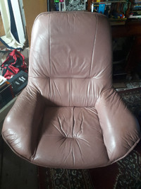 LARGE CUSHY LEATHER CHAIR - VINTAGE FURNITURE