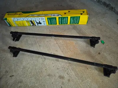 Sport Rack rooftop carrier suitable for many sedans. See list of compatible vehicles in the photos....