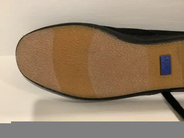Souliers Keds (fille/femme) in Women's - Shoes in Longueuil / South Shore - Image 7