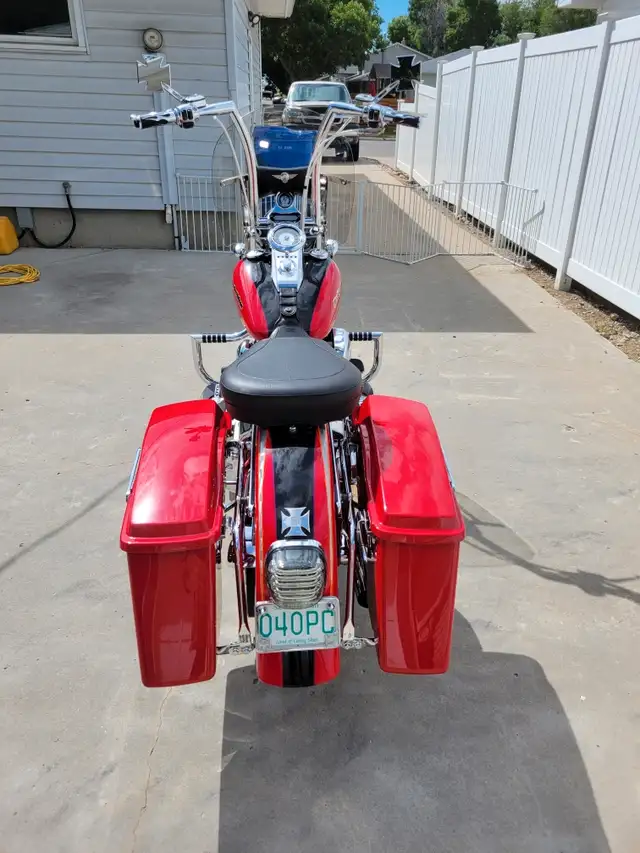 2005 harley davidson fatboy cvo in Street, Cruisers & Choppers in Regina - Image 7