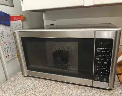 Hamilton Beach 1.1 cu. ft. Stainless Steel Microwave – Like New, View more