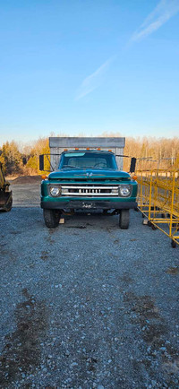 1962 Mercury F700 