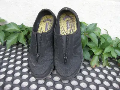 Slip resistant restaurant work shoes, W6, View more