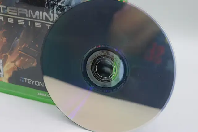 Terminator Resistance Xbox One Game (#4977) in XBOX One in City of Halifax - Image 4
