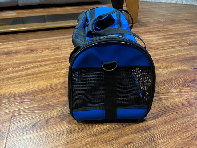 Dog/Cat carrier in Accessories in Leamington - Image 2