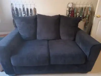 love seat sofa new condition , View more