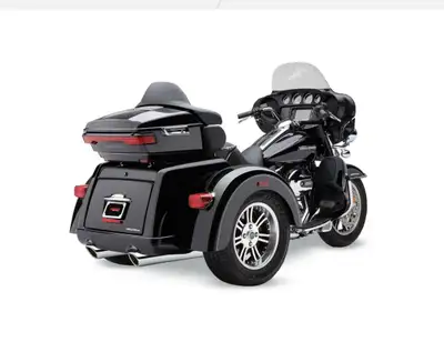ISO factory tri glide mufflers.
