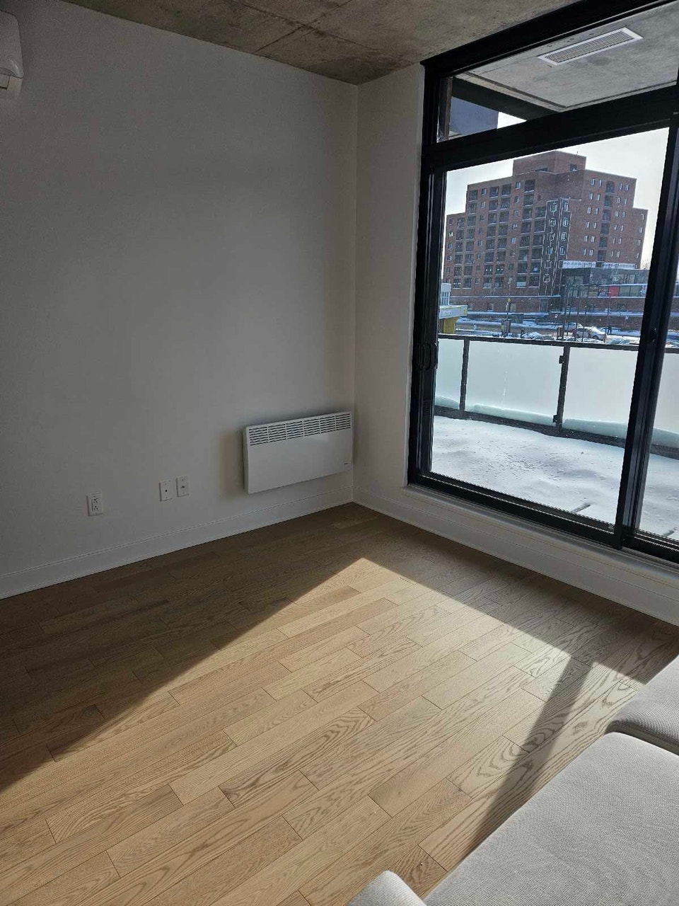 condo studio for rent 2
