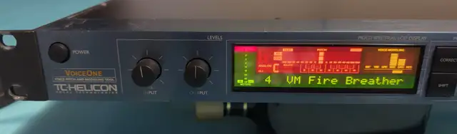 TC Helicon Voice One in Pro Audio & Recording Equipment in Windsor Region - Image 3