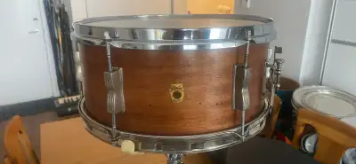 Ludwig 14x6.5 pioneer drum. natural. With bop wrap, View more