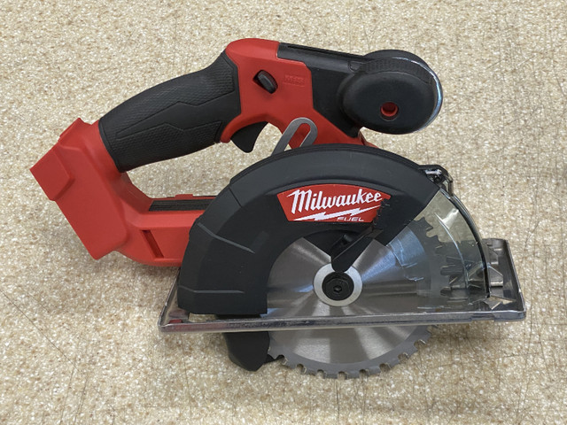 Milwaukee 2782-22  Brushless Metal Cutting Circular Saw Kit $399 in Power Tools in Mississauga / Peel Region - Image 3