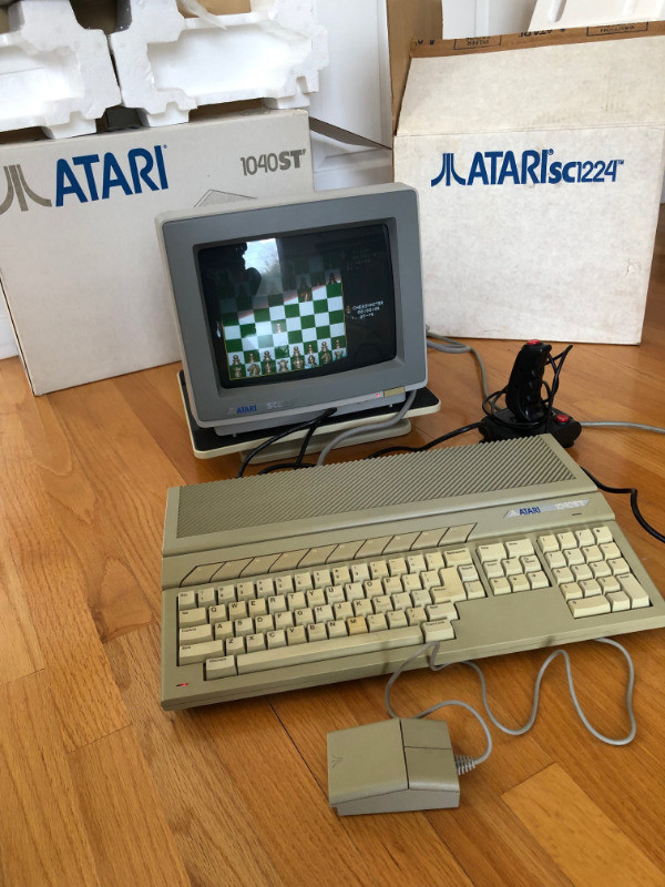 Atari 1040ST dans Ordinateurs de bureau  à Longueuil/Rive Sud