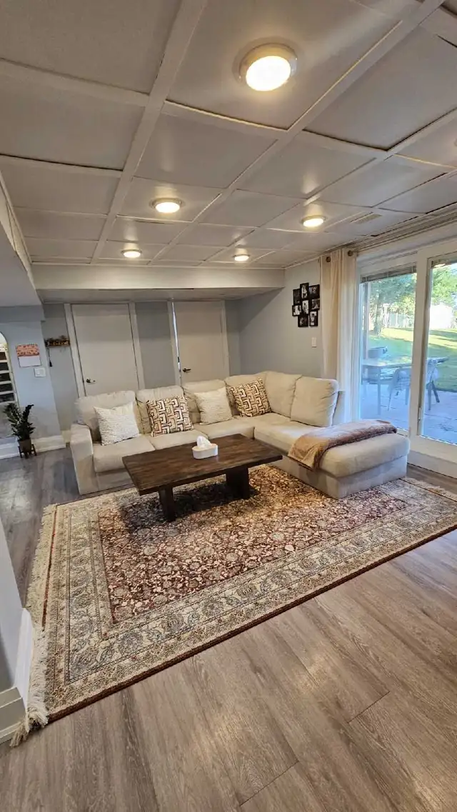 Walk Out Basement Apartment/ Innisfil