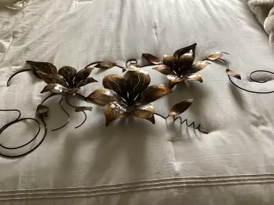 wall hanging just like new, View more