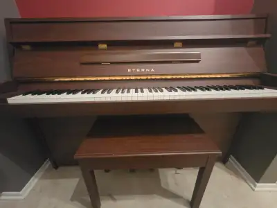 Yamaha Eterna Piano, View more