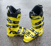 Size 25.0 Fischer Ski Boots $145