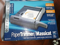 PAPER TRIMMER  (PAPER CUTTER) from WESTCOTT