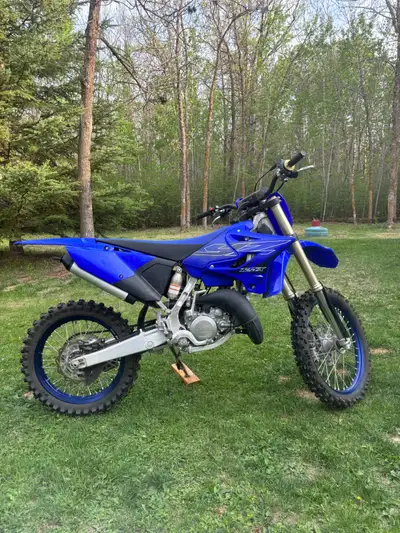2022 Yamah YZ125X for sale. Bought new in 2024 as carry over stock. Roughly 30 hours on the bike. No...