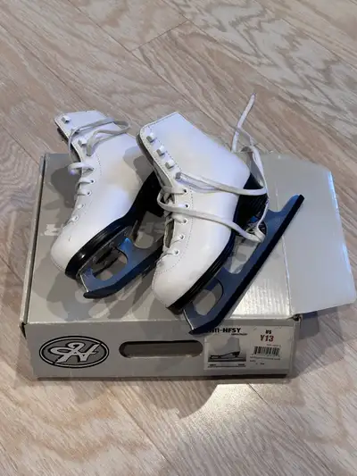 Hespeler Youth Figure Skates, View more