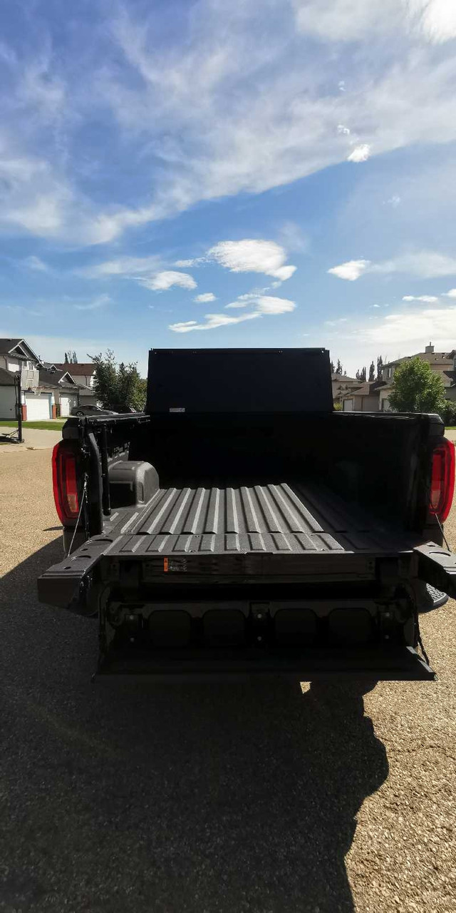 2023 gmc sierra in Cars & Trucks in Edmonton - Image 4