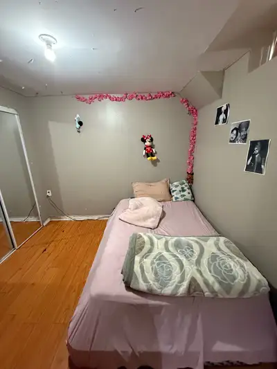 Furnished Room for Rent – Girls Only