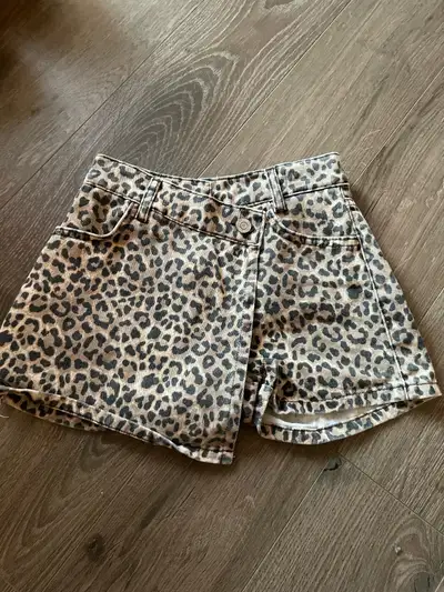 Zara Kids Size 8 Cheeta Print Skirt Skort Leopard Denim, View more