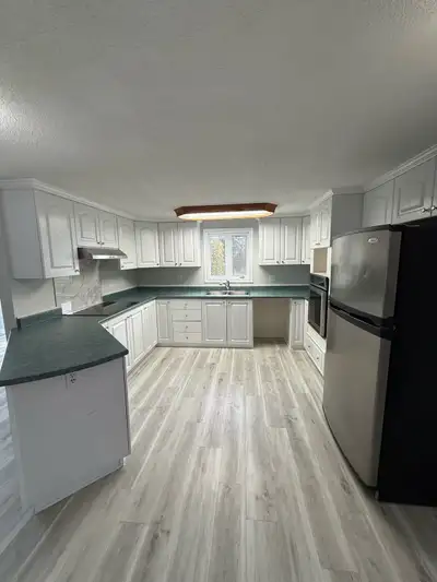 For rent Embrun. Recently renovated. Large 3 bedrooms, 2 full bathrooms, 2 balconies. Fridge, stove,...