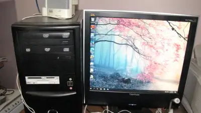 Working Desktop Computer. Cheap, View more
