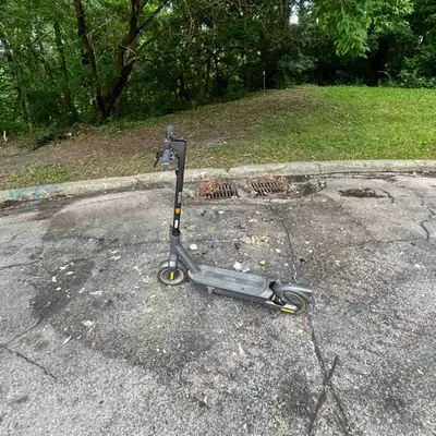 Excellent condition, no issues/crashes, low mileage. Selling to upgrade to a new scooter.