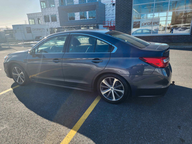 Subaru Legacy 2017 dans Autos et camions  à Longueuil/Rive Sud - Image 3