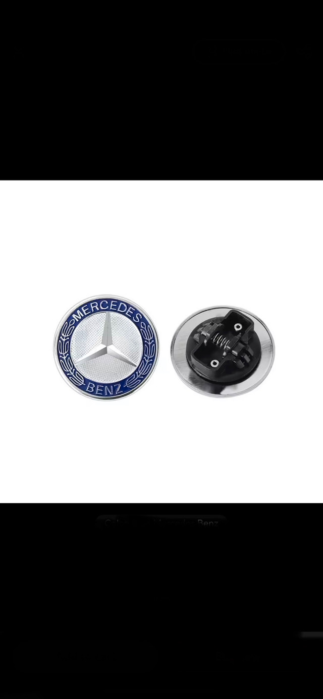 Mercedes emblem  in Auto Body Parts in Mississauga / Peel Region - Image 2