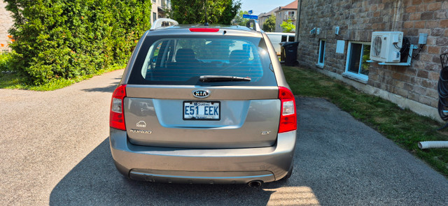 Vends KIA RONDO 2012 dans Autos et camions  à Laval/Rive Nord - Image 4