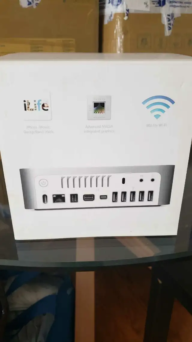 Mac mini (Early 2009) – Classic Apple Desktop – Working & Clean in Desktop Computers in City of Toronto - Image 7