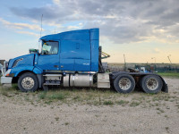 2013 VOLVO VNL 630 D13