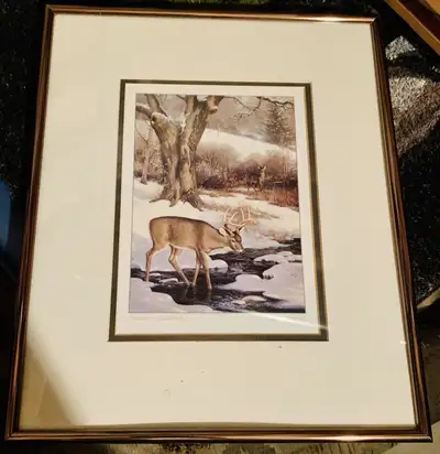 This is for a Jim Lamb “Elusive Silence” Winter Nature Deer Scene Framed Print. It measures: 13 1/4”...