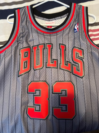 Scottie Pippen jersey | Chicago Bulls