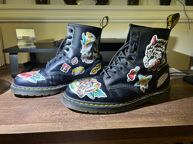 Doc Martens Chris Lambert Black Tattoo BootsSize 11M dans Chaussures pour hommes  à Ville de Montréal - Image 3