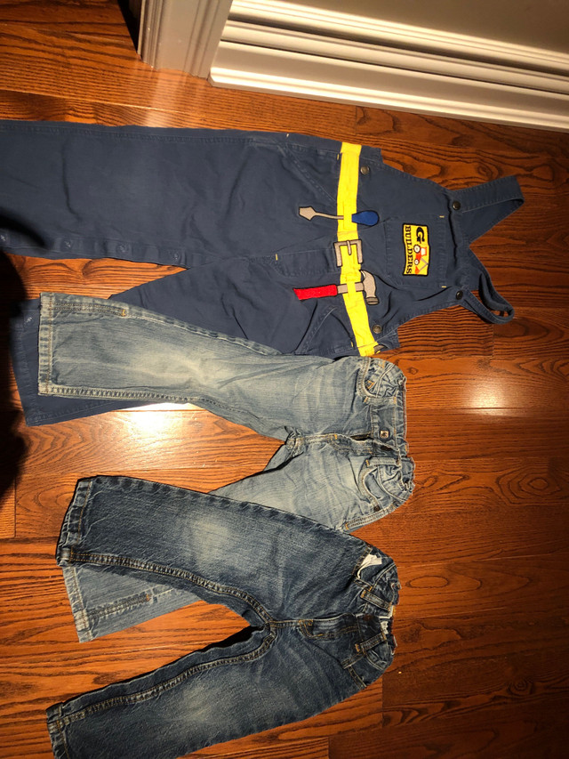 Used kids size 3 clothes/pants/shirt/hoodie/coveralls in Multi-item in City of Toronto - Image 4