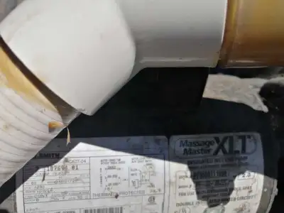 Pump, air pump, heater and control board plus various connectors for Beachcomber spa. All in working...