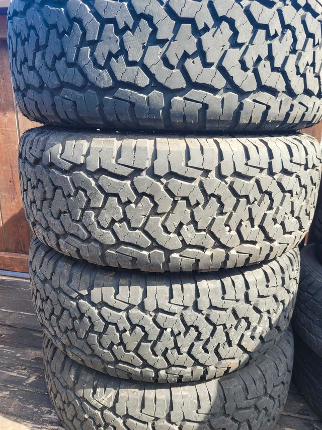 4 - 265/65/17 F150 Steel Rims 6x135 With 95% Tread Remaining in Tires & Rims in City of Halifax - Image 4