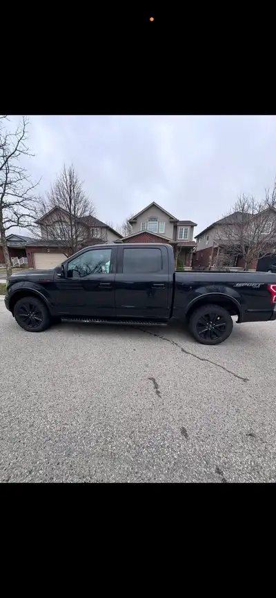         Ford F-150 XLT 4x4 – 2020 Excellent Condition, View more