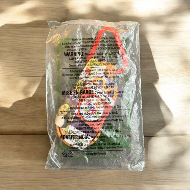 NEW IN BAG McDonald's Happy Meal Shrek Forever After Gingy Watch in Toys & Games in Winnipeg - Image 3