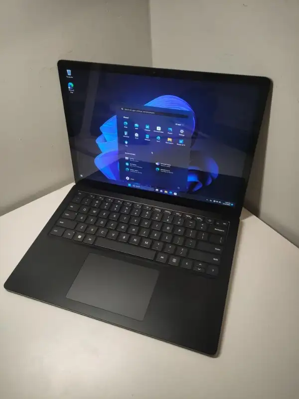 Microsoft Surface Laptop 5 |  12th Gen | 16GB RAM | 256GB SSD | in Laptops in Ottawa - Image 4