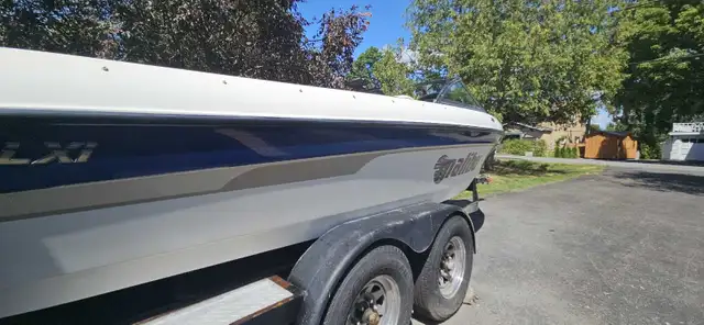 2000 Malibu Boat - Sunsetter LXI in Powerboats & Motorboats in Ottawa - Image 10