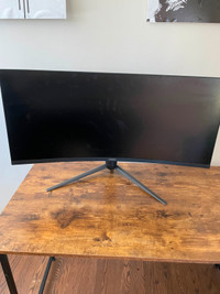 MSI Optix 34" Curved Gaming Monitor barely used