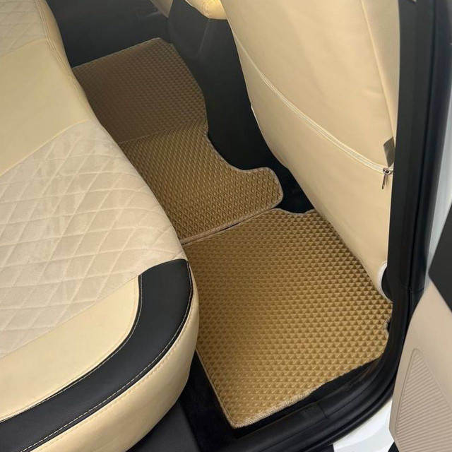 Custom floor mats for car in Other Parts & Accessories in Kingston - Image 4