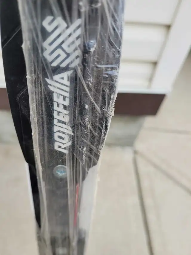 New Fischer XC Sporty Crown cross country ski 197cm in Ski in Calgary - Image 5