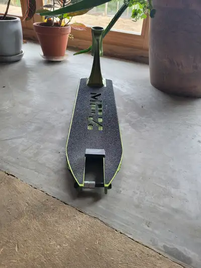 Green scooter deck never used