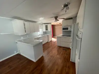 Rental unit available Slave Lake