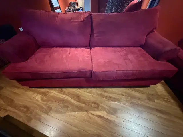 Sofa love seat and chair in Multi-item in City of Halifax - Image 3